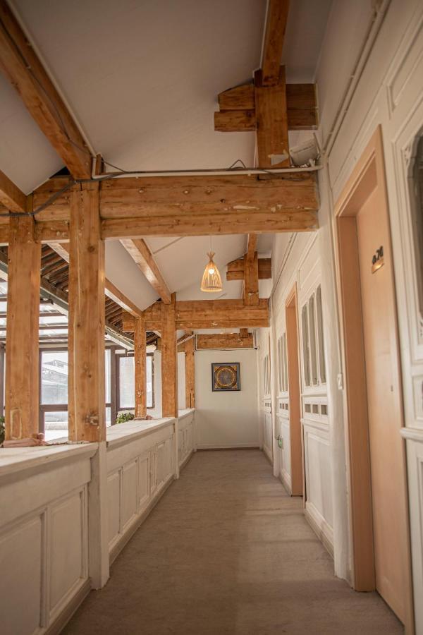 雪湖轻奢民宿 Snowlake Inn Шангрі-Ла Екстер'єр фото